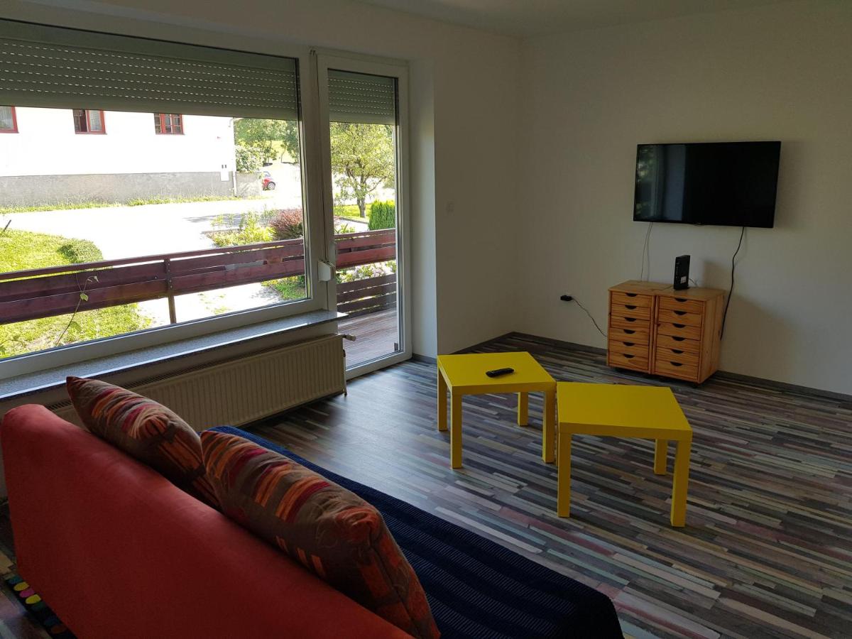 Apartma Unica - Housity