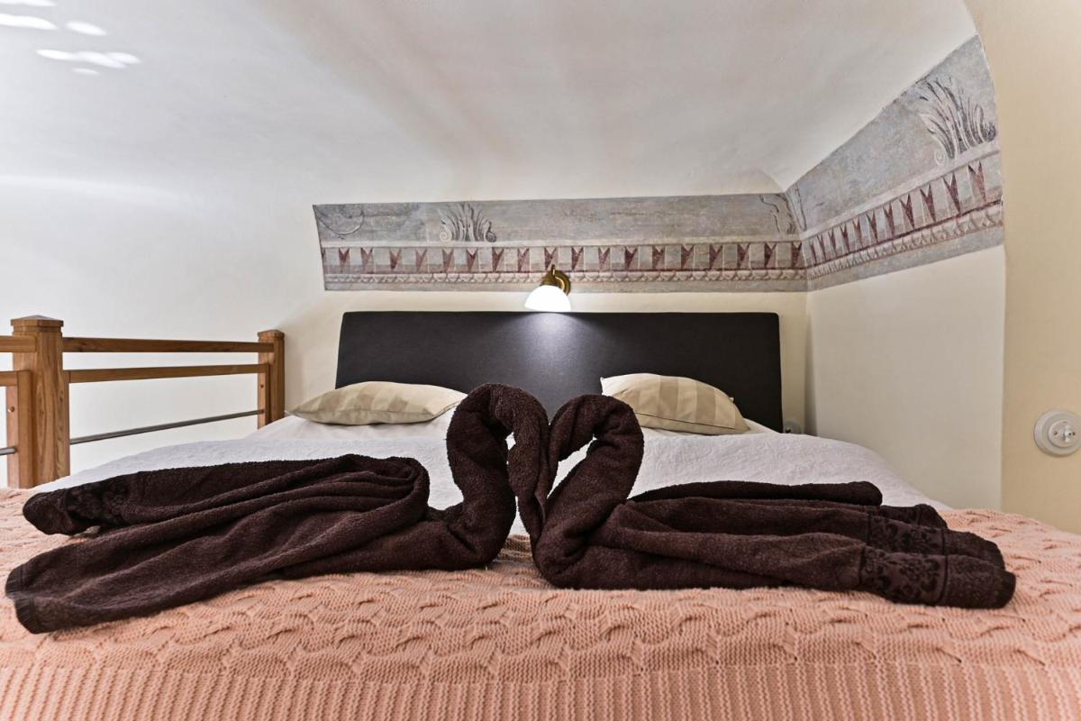 Apartment Nebovidy II - Air Conditioning - Historic City Center - Housity