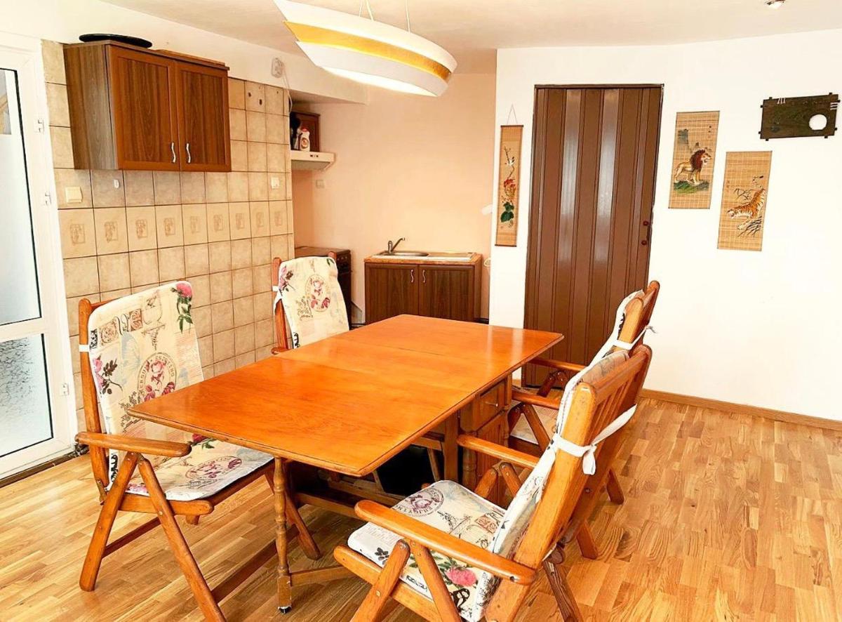 La Jolie Maison - Housity