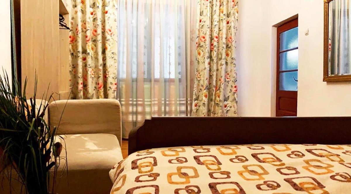 La Jolie Maison - Housity