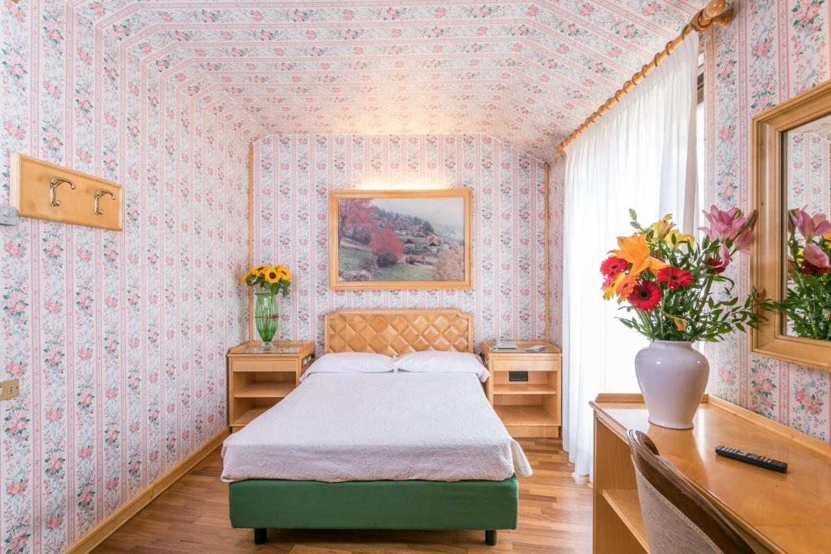 Albergo Italia - Housity