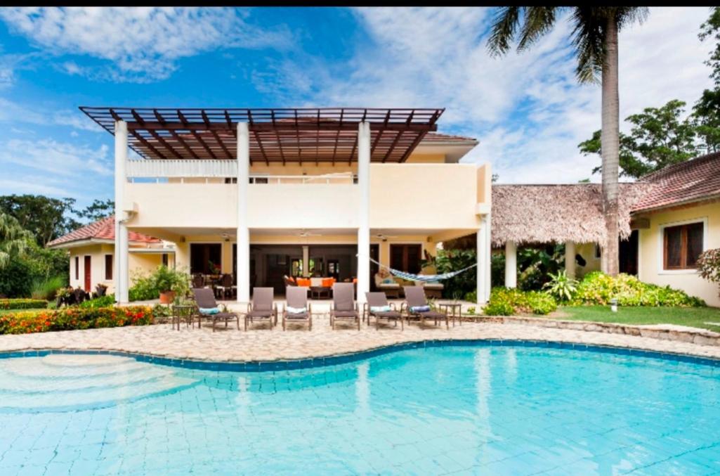 Villa in Sea Horse Ranch - Housity