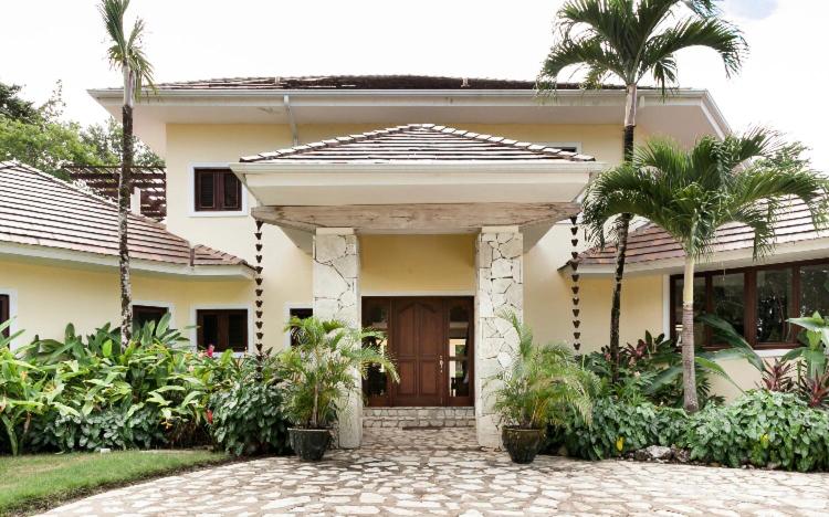 Villa in Sea Horse Ranch - Housity