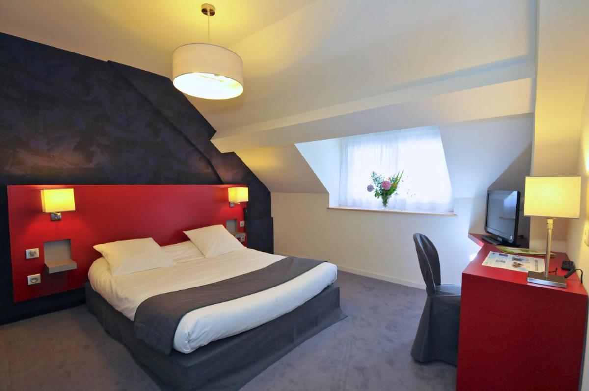 Logis Hôtel Le Central - Housity