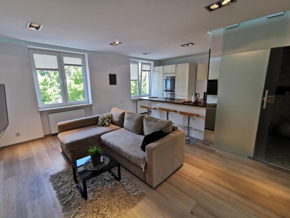 Nowoczesny Apartament III Al. NMP Częstochowa - Housity