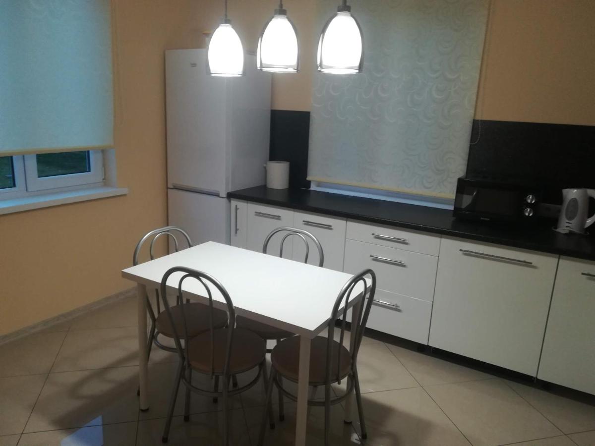 Igor House - Housity