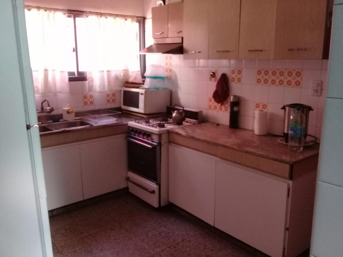 Destino San Juan Hostel - Housity