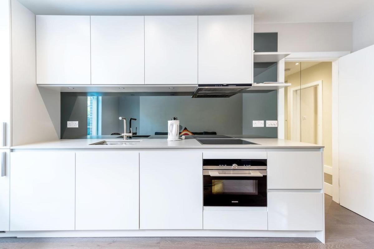 Meriden Court, Chelsea - Housity