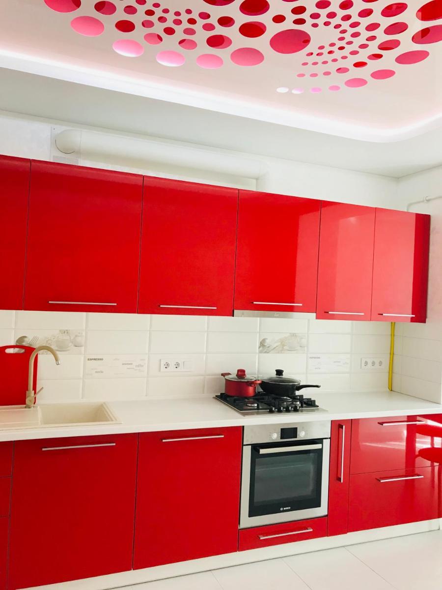 Ogienka 2b, Center Lutsk - Housity