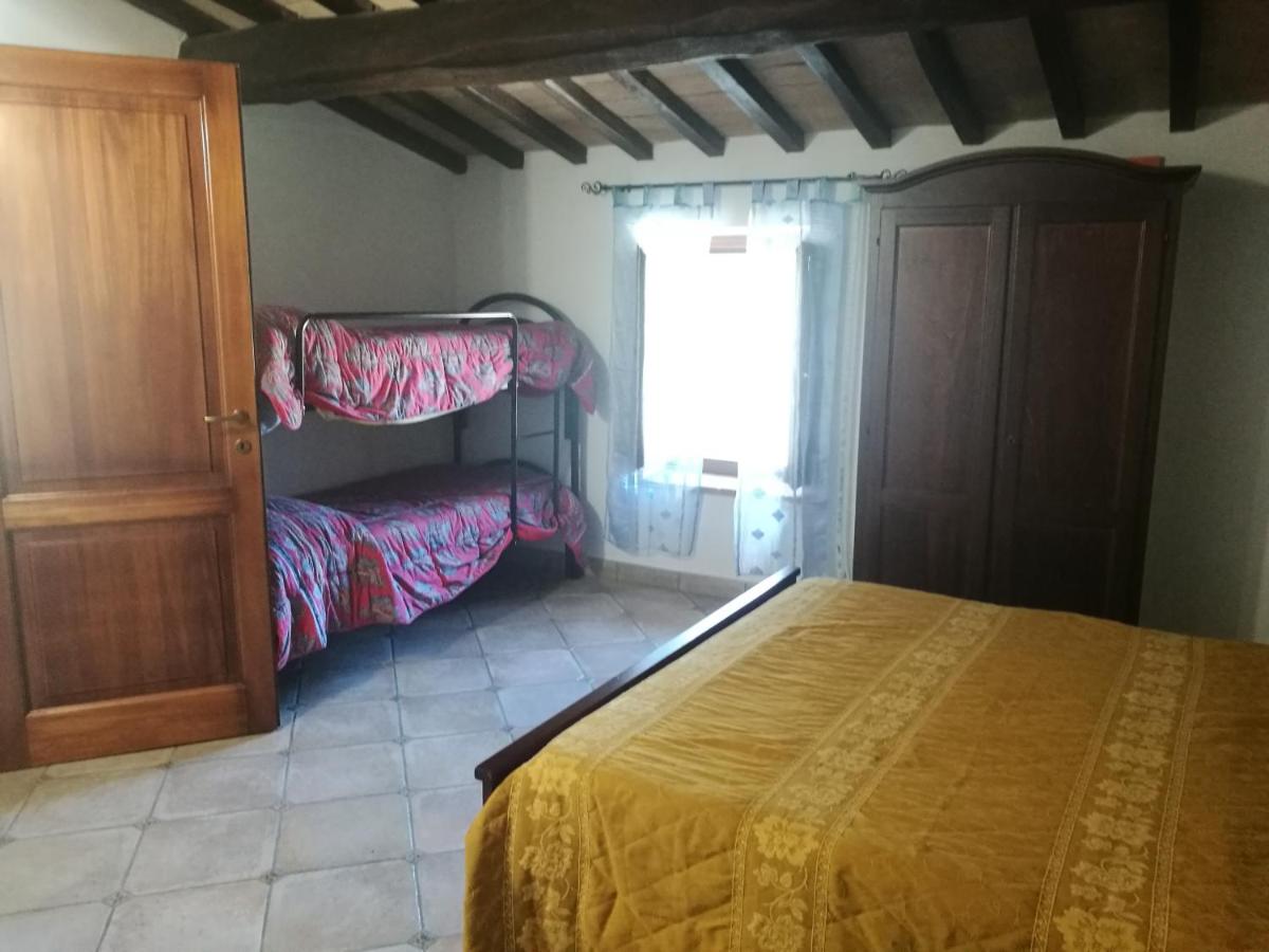 App.to Iris 3 Bedrooms,2 Bath, Living Room 11 Pax - Housity