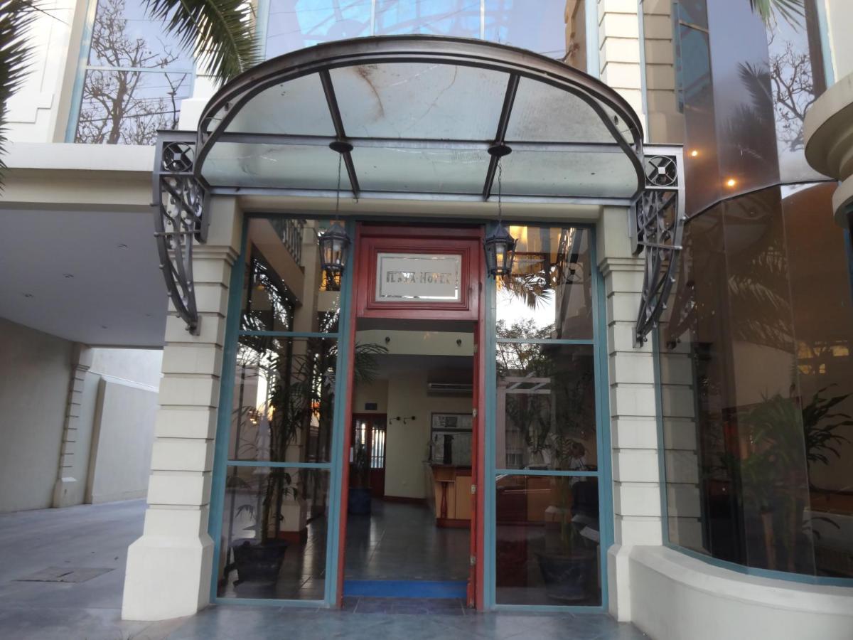 Hotel Plaza Rafaela - Housity
