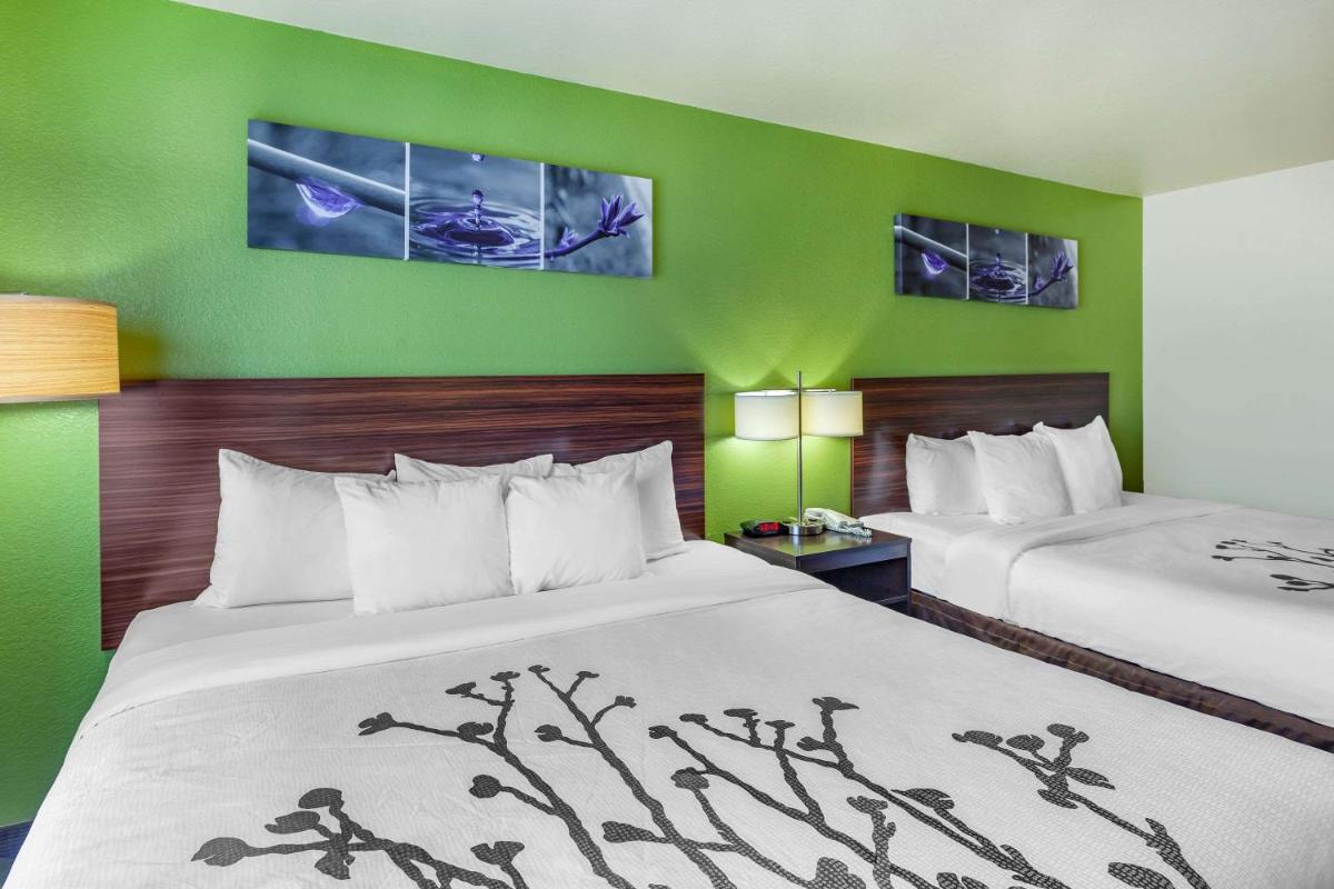 Sleep Inn & Suites Hewitt - South Waco - Housity