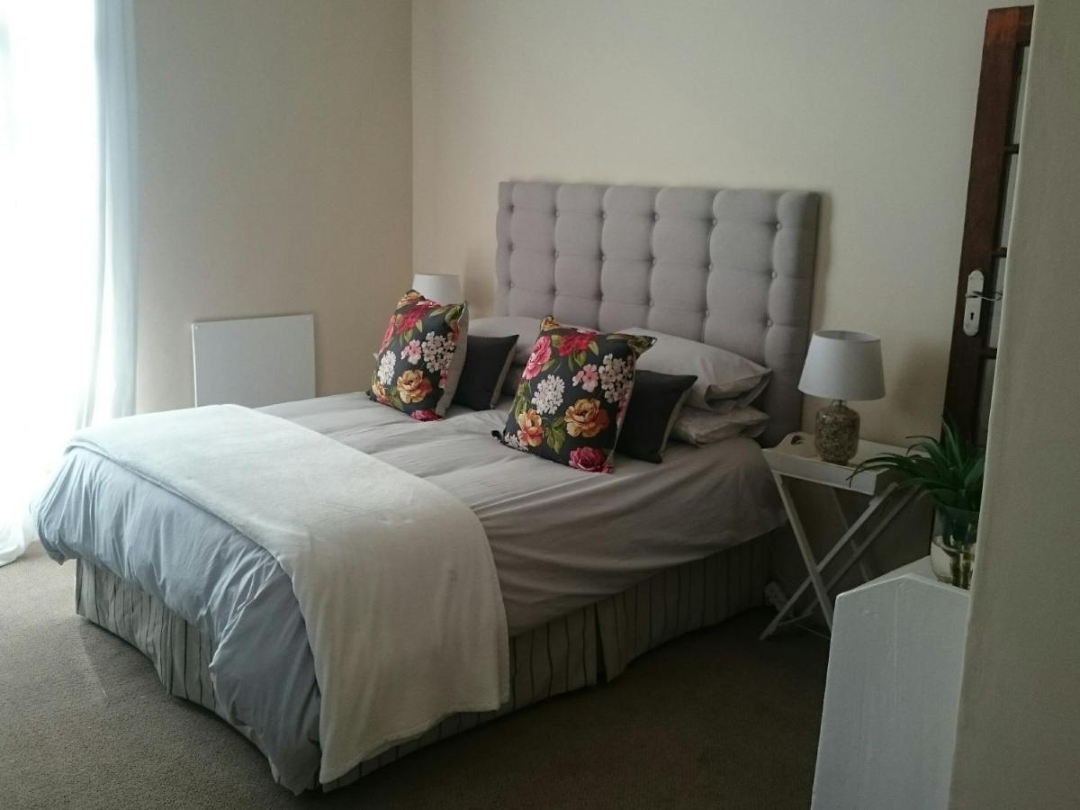 4 On Braemar - Housity