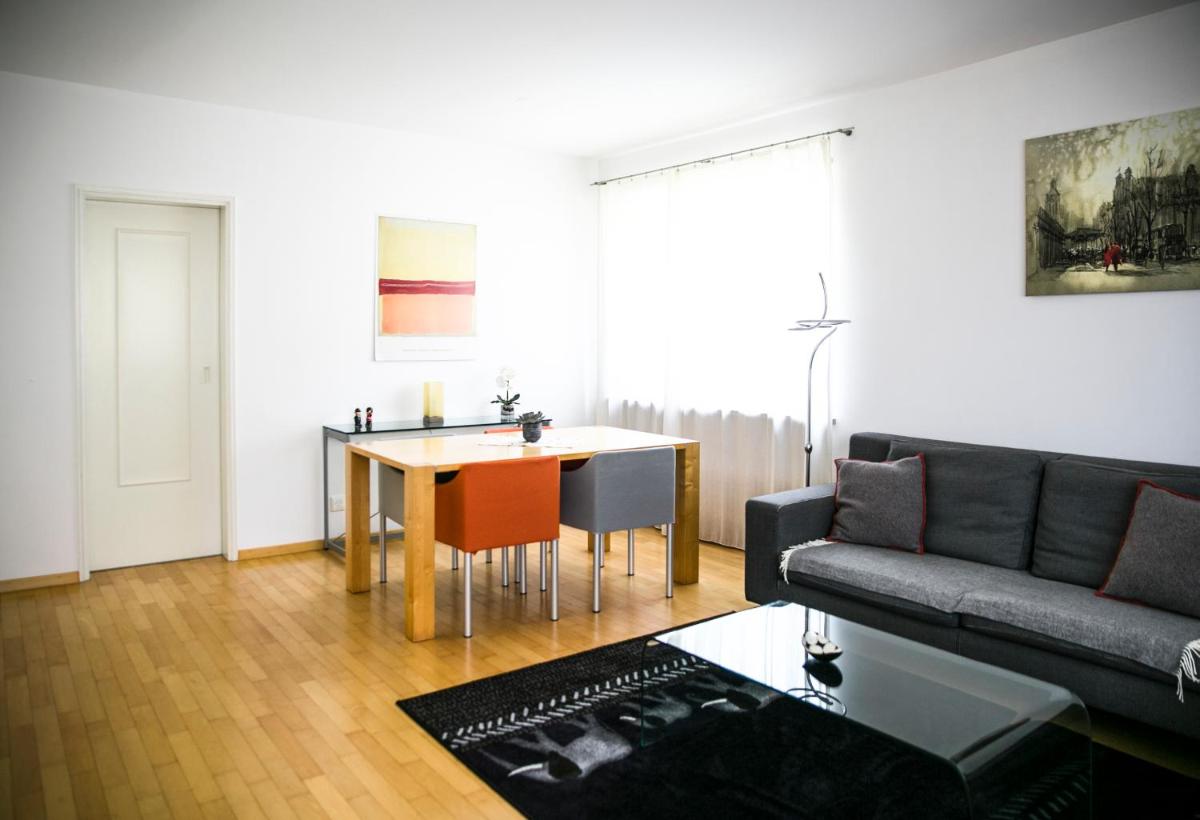 Schöne Ferienwohnung mit Panoramablick - Housity