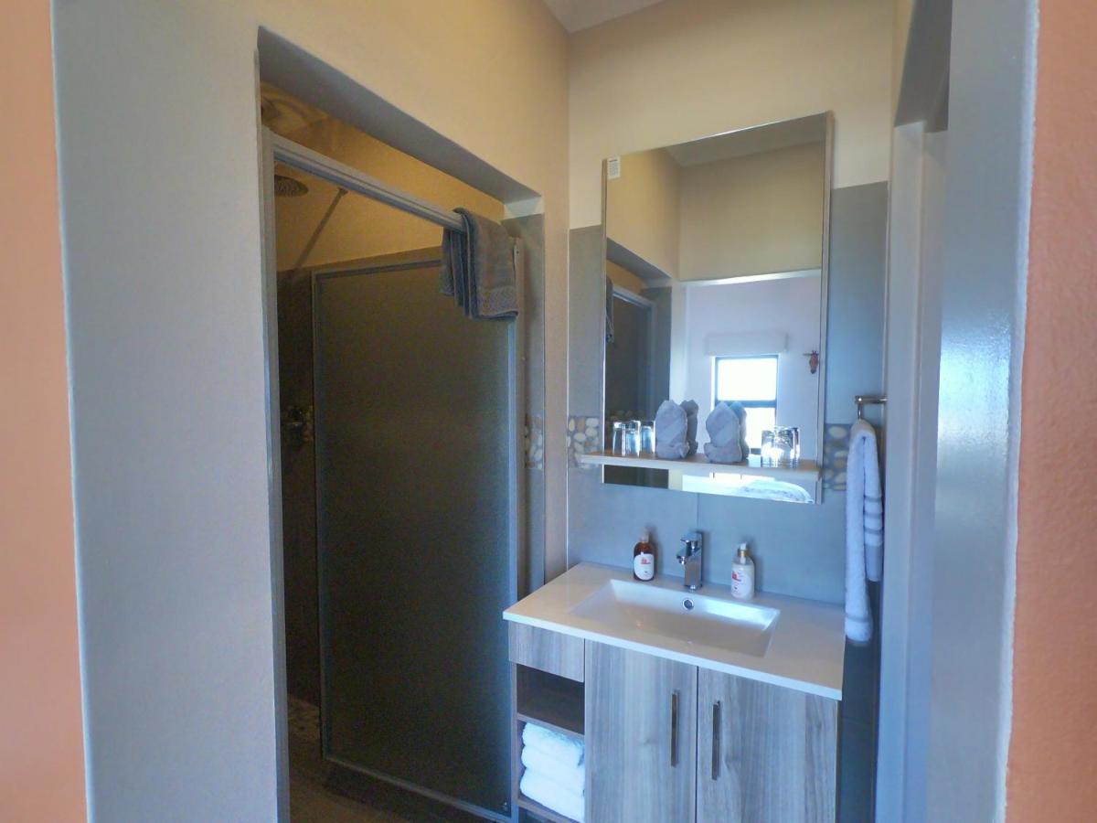 Wind-Rose Guest House - Housity