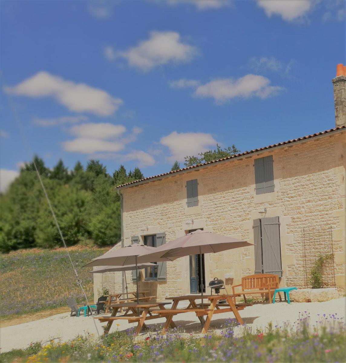 Château des Loups - Les Pommiers - Housity