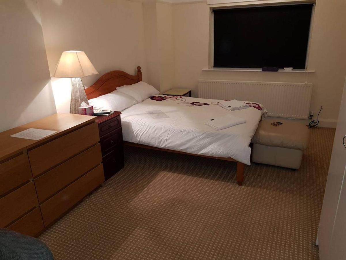Woodard House - Housity