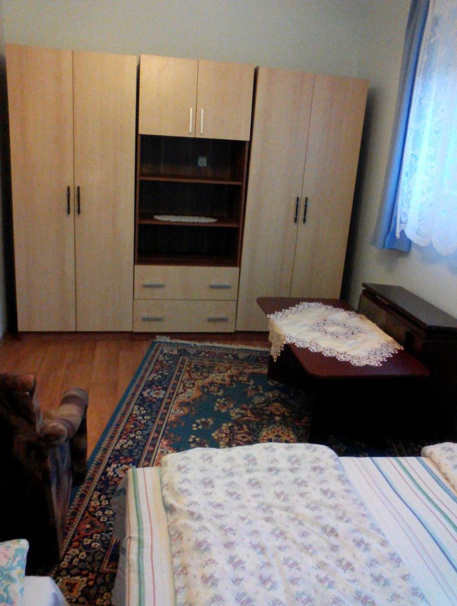 Szilvás ház - Housity