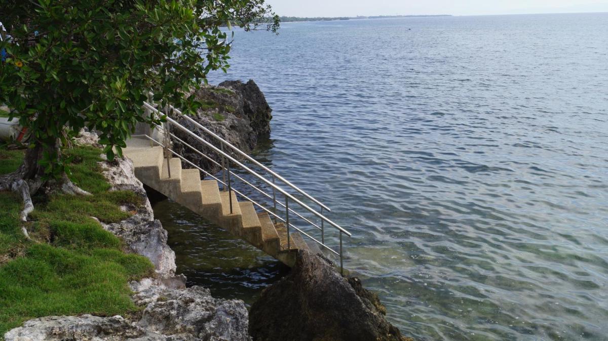 Panglao Sea Resort - Tangnan - Hizvo