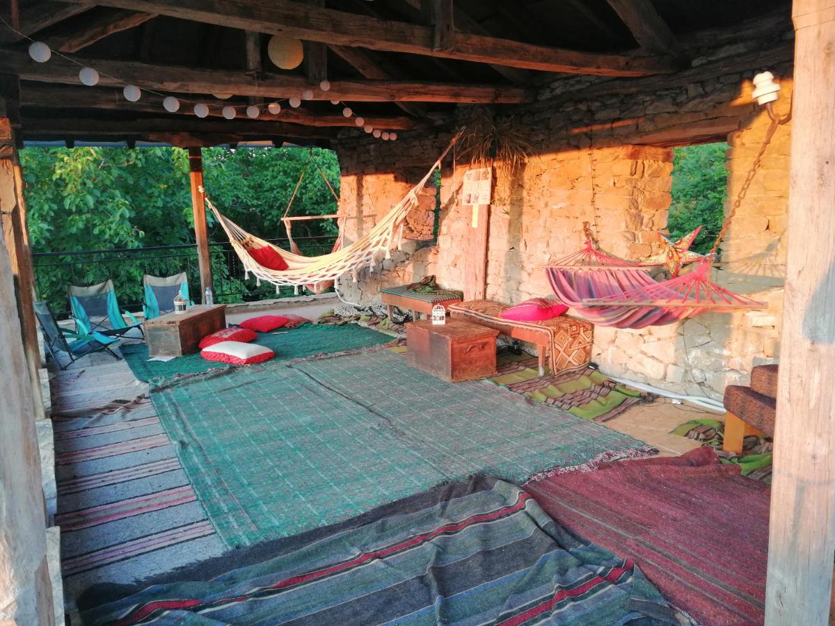 Runya Lodge - Housity
