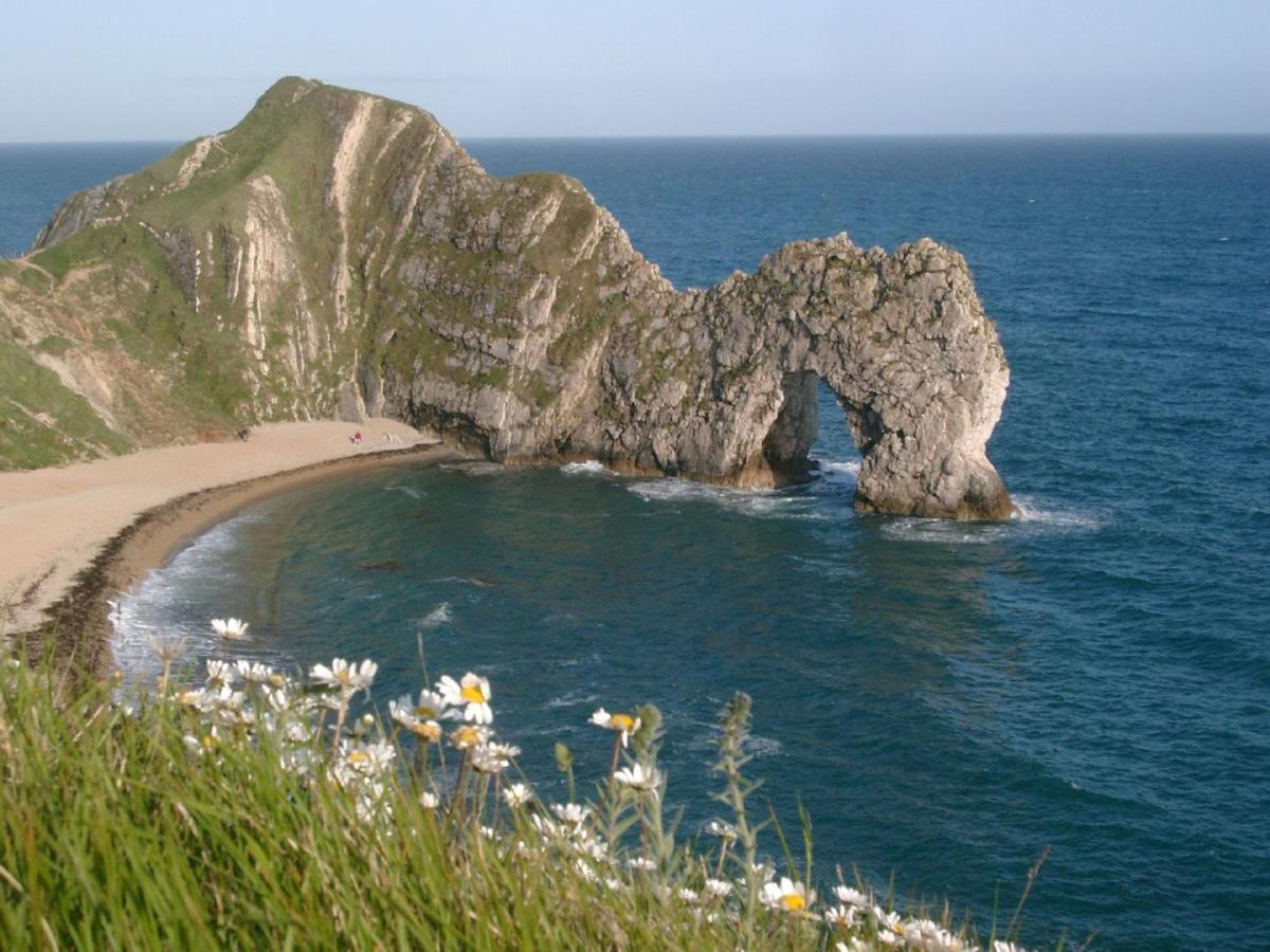 Whiteways Farmhouse - Housity