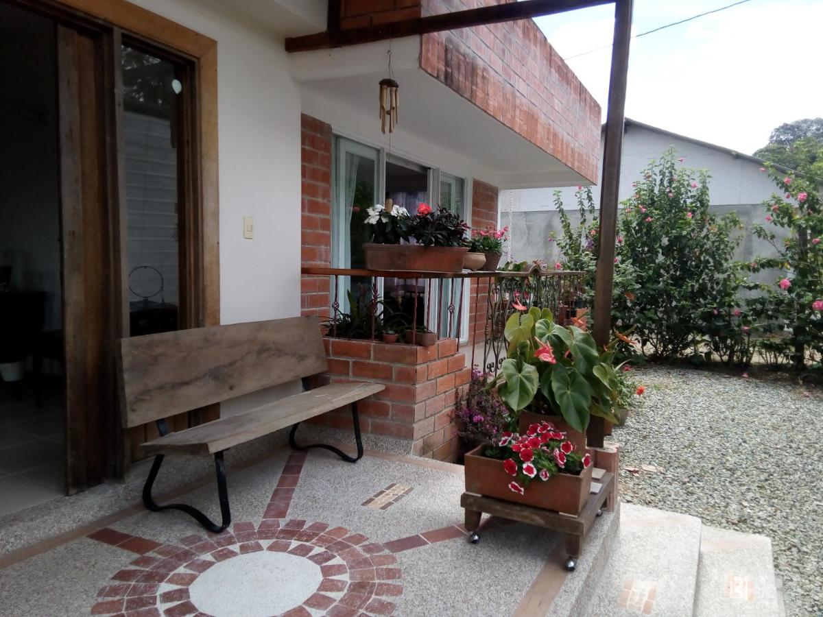 Casa Campestre La Quinfalia - Housity