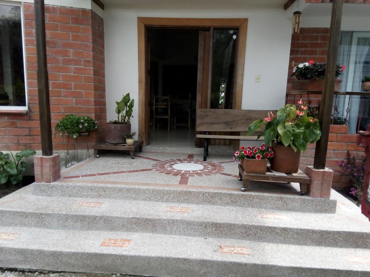 Casa Campestre La Quinfalia - Housity