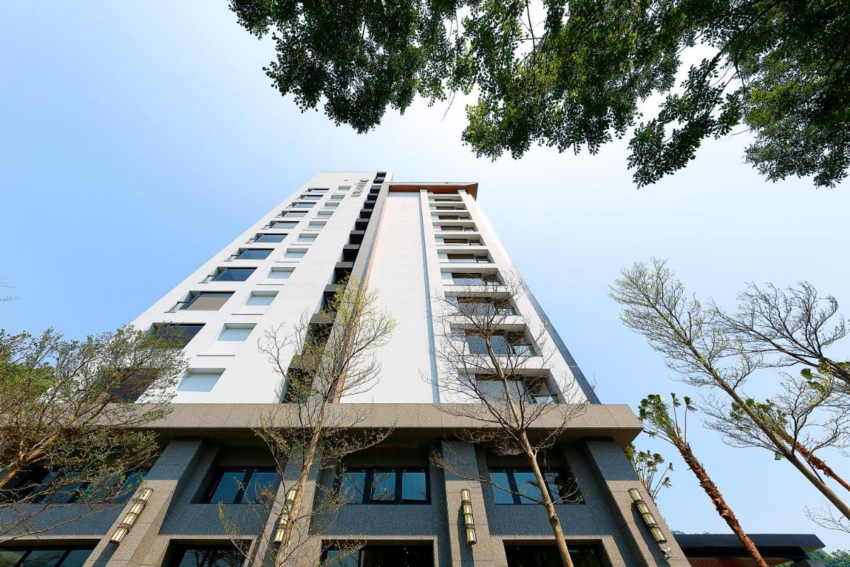 Lakeshore Hotel Suao - Housity
