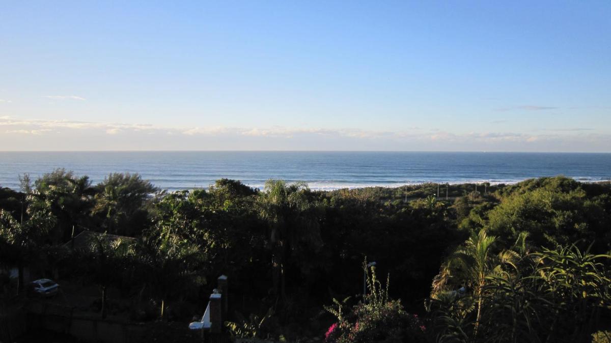 See Rus Self catering unit in Westbrook KZN Private Neat and Cosy - Housity