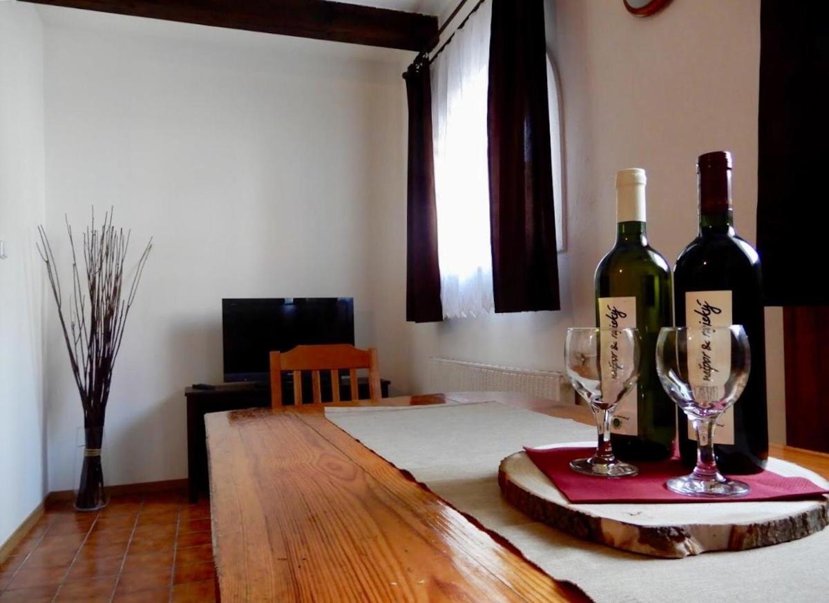 Ubytování Medlov - Housity