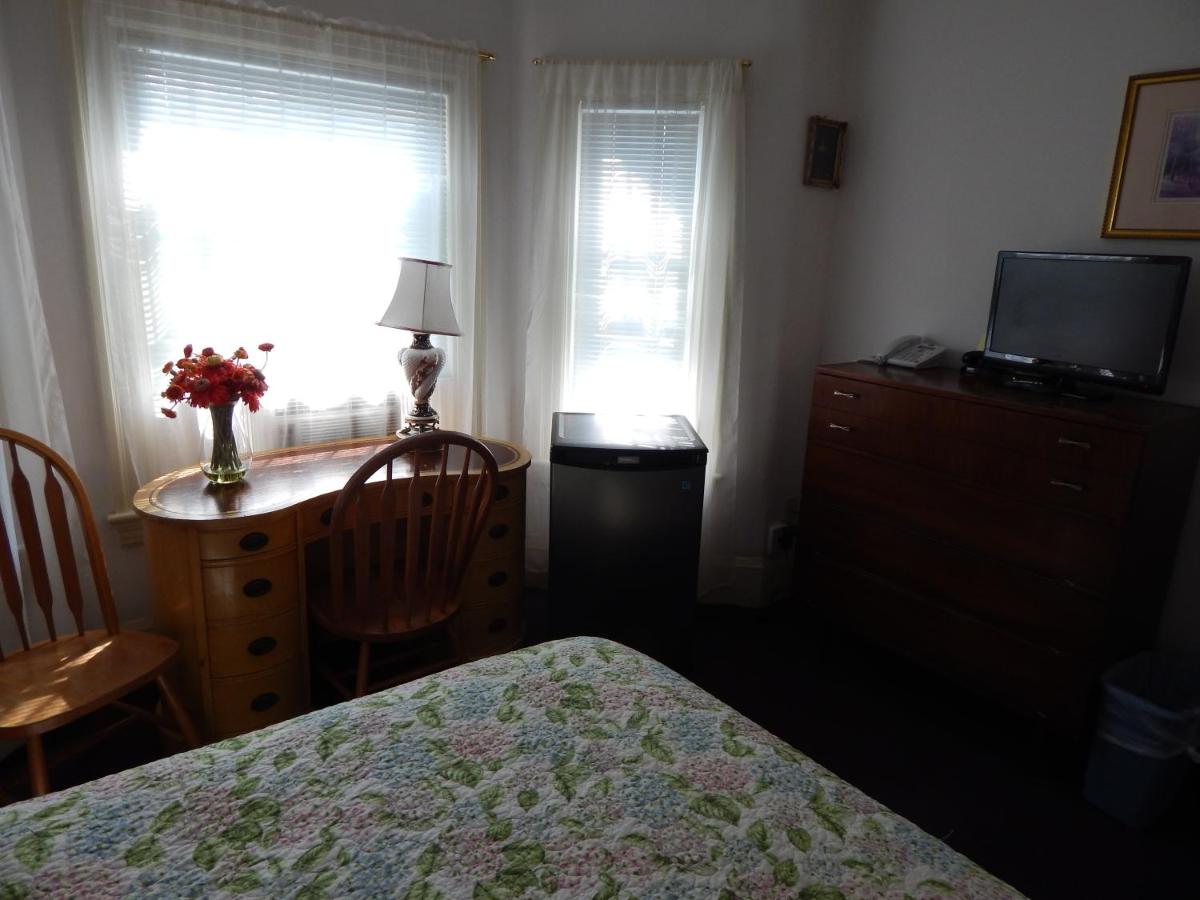 A Friendly Inn at Harvard - Housity