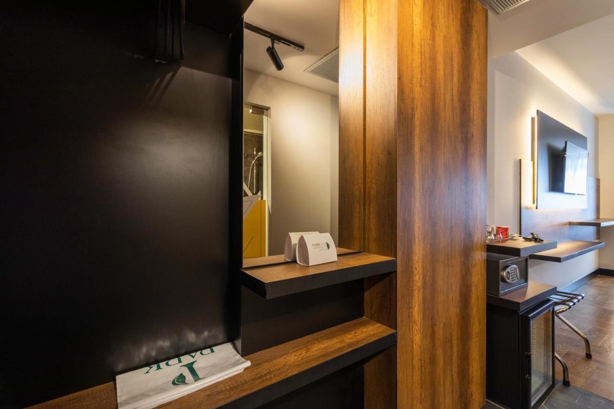 Next Door Park - Housity