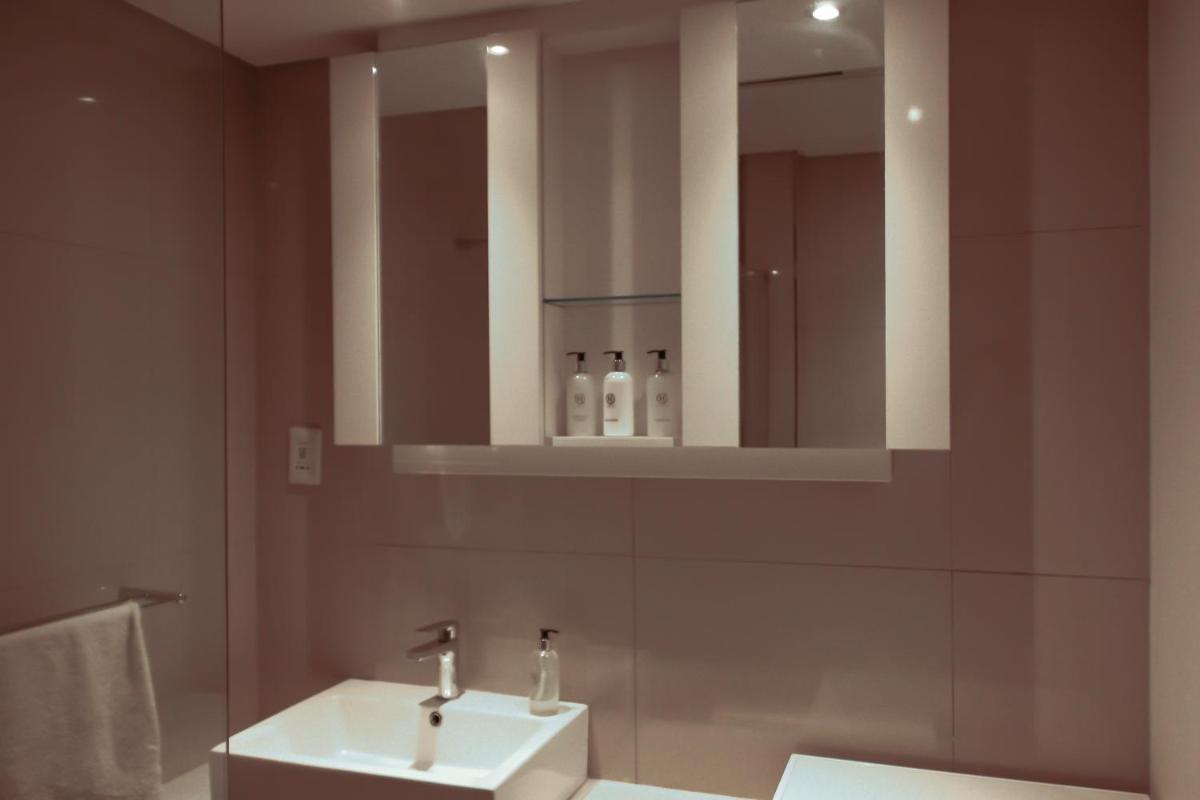 Suitetrails - iTowers Studio Suite