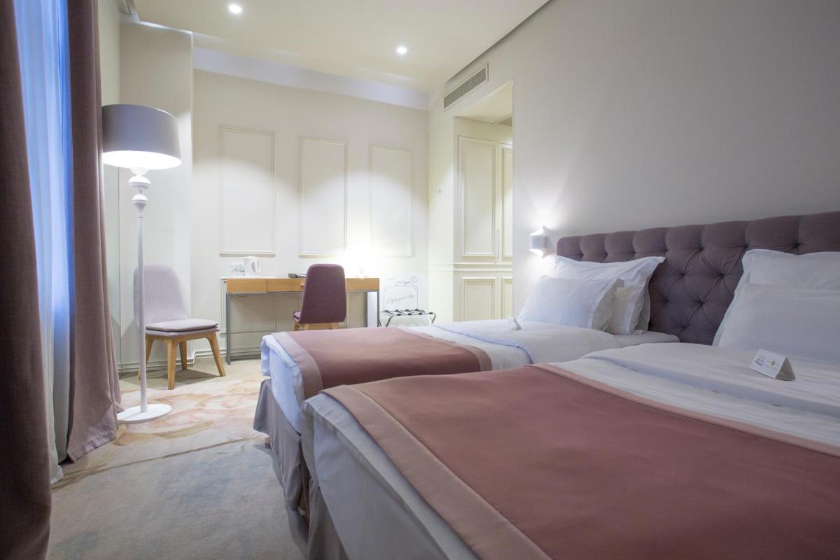 Jump INN Hotel Belgrade - Hizvo
