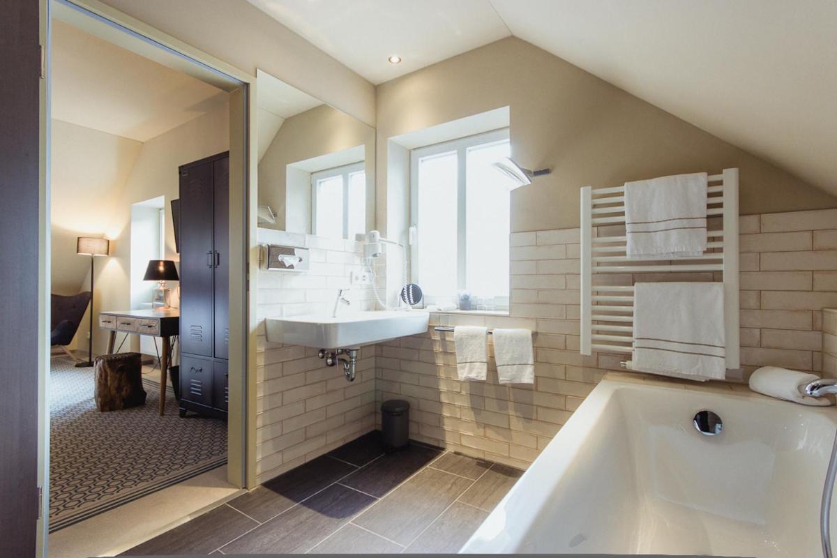 Hotel Goldene Traube - by Neugart - Housity