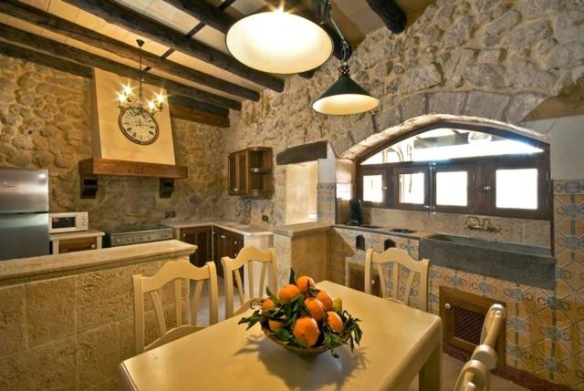 Villa Can Bassa Muro - Housity