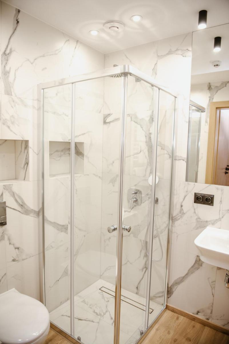 VILLA 17 Noclegi - Housity