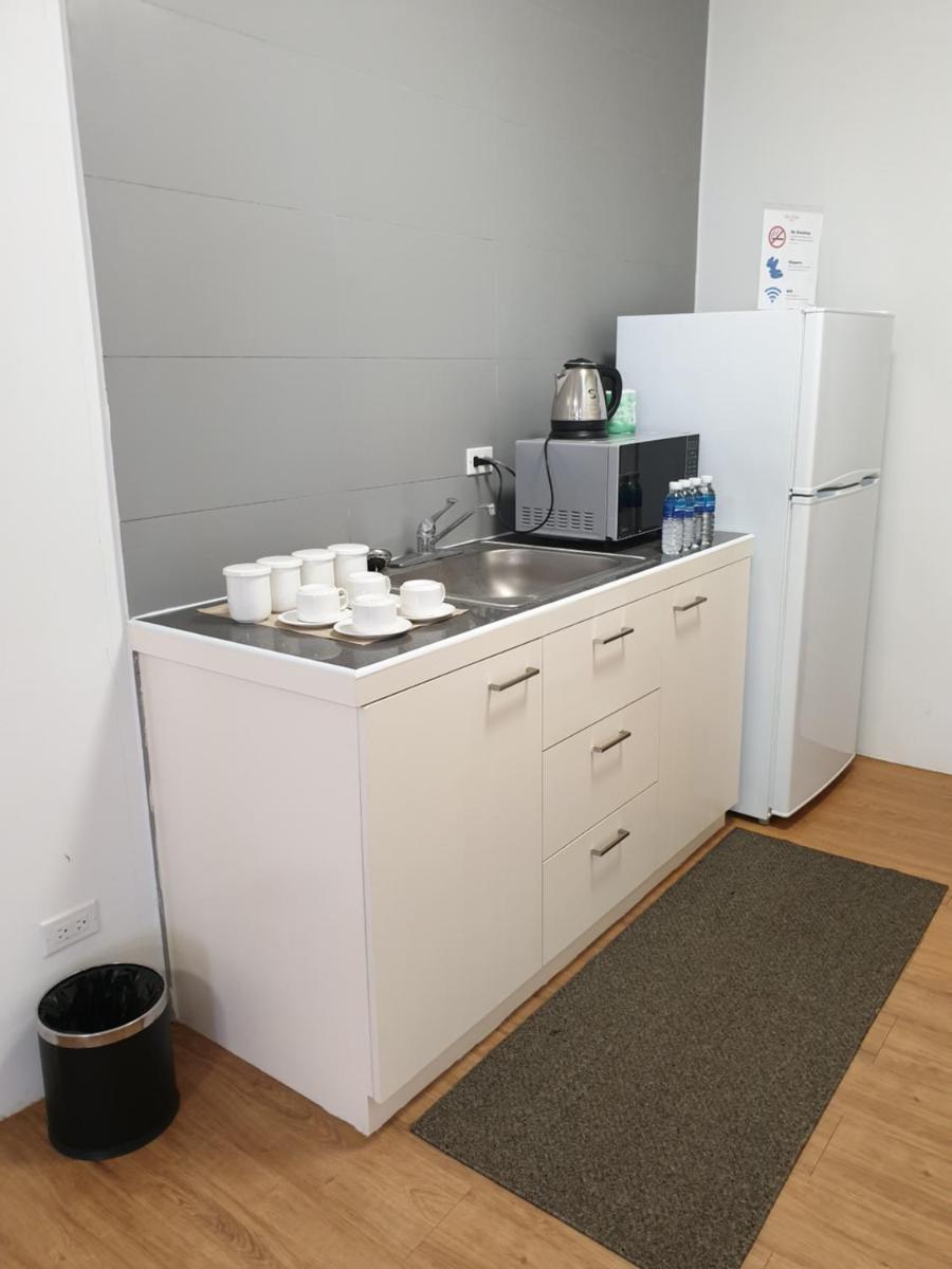 Clear Water Hotel - Housity