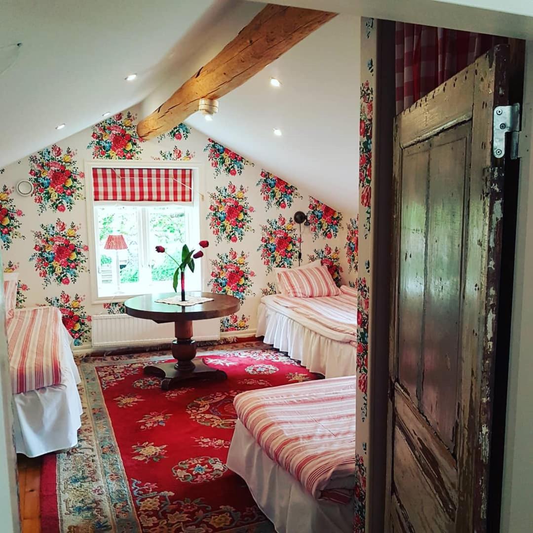 Hem till Gården boutique hotel - Housity