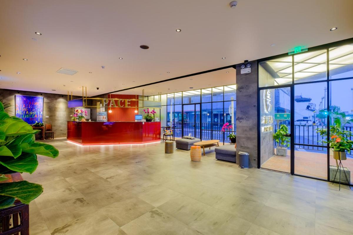 PACE HOTEL Suzhou Guanqian Branch - Housity