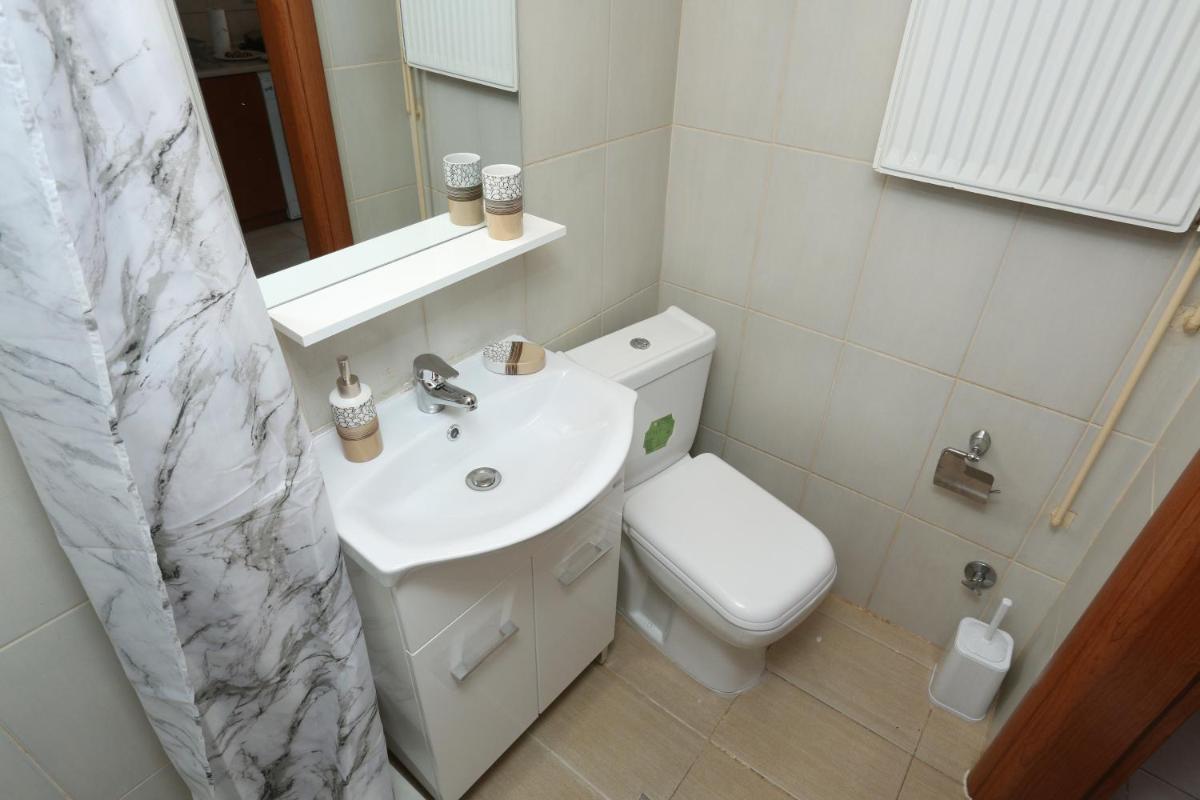 Pantheon City Center Studio - Housity