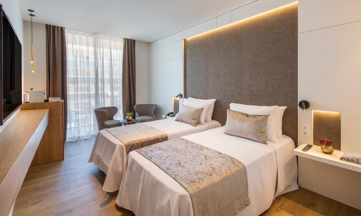 Cama o camas de una habitación en Golden Costa Salou - Adults Only 4* Sup