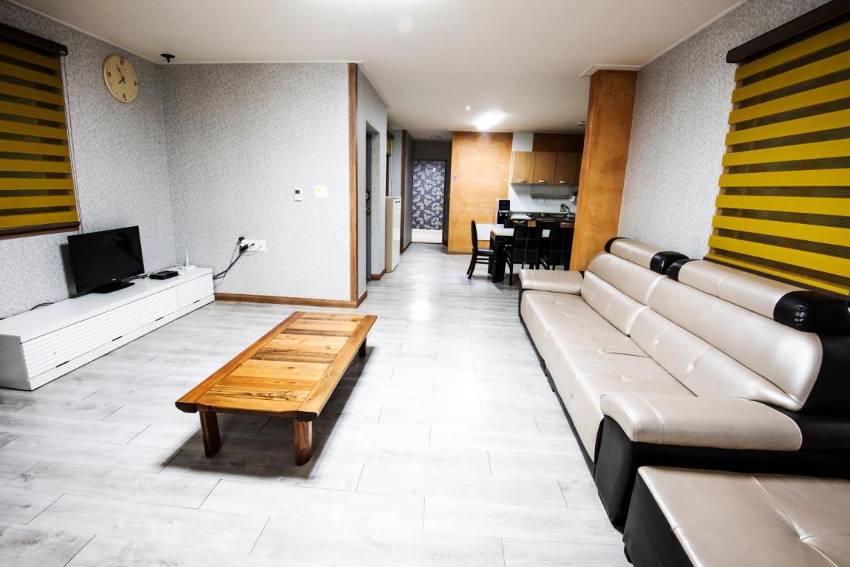 Wind Come Pension Gyeongju - Housity