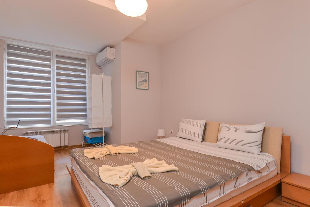 Vitosha View One Bedroom Apartment - Housity