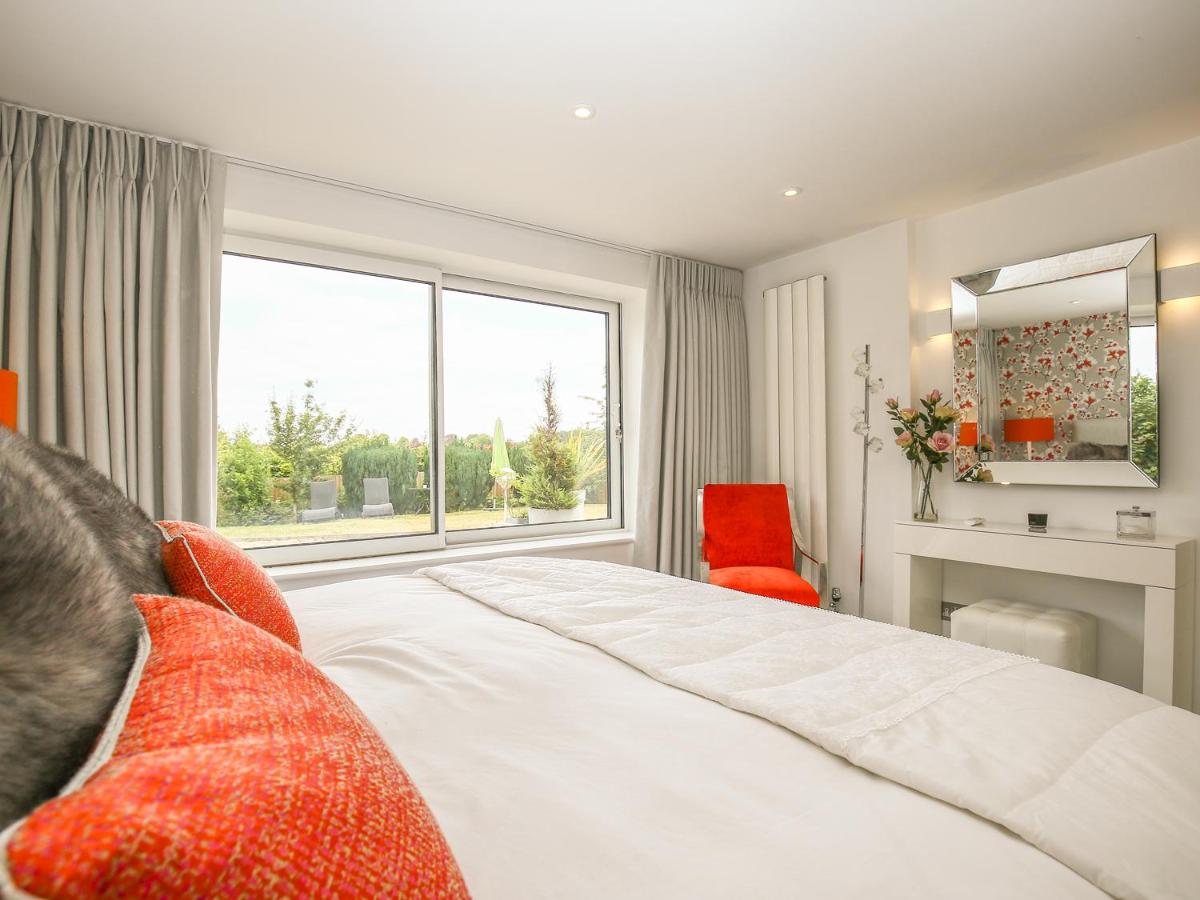 Shutts House Garden Apartment - Housity