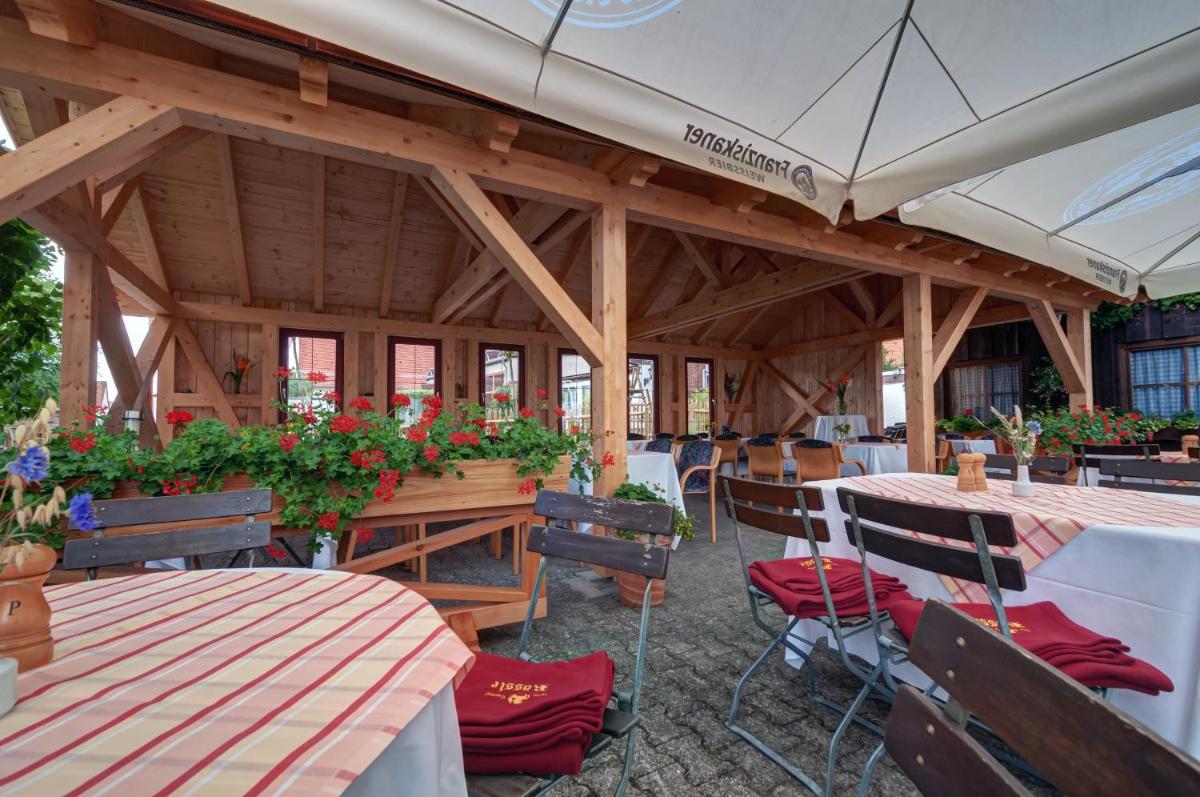 Hotel Gasthof Rössle - Housity