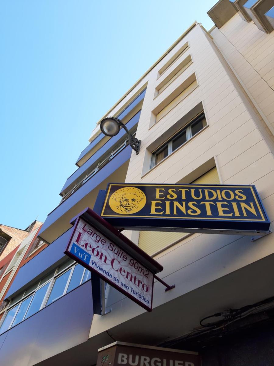 LARGE SUITE 90m2 LEÓN CENTRO - Housity