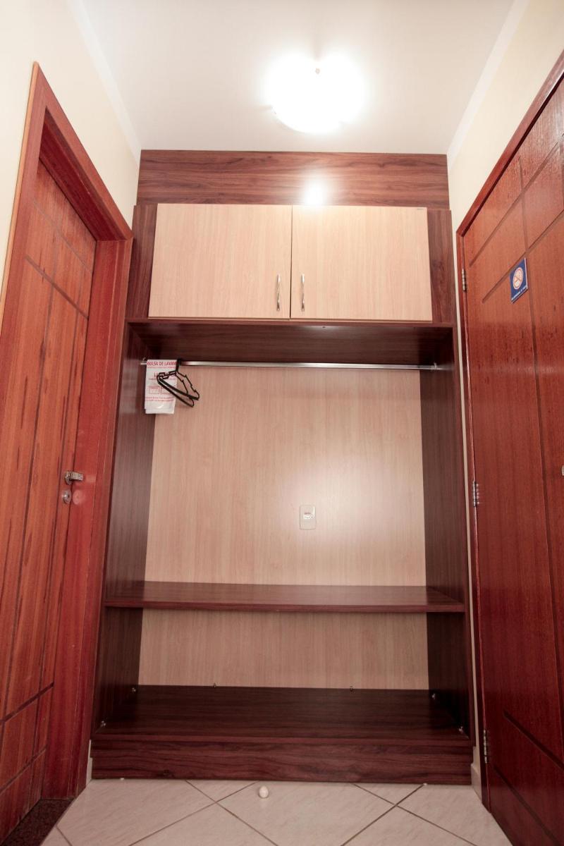 Hotel Dom Baroni - Housity