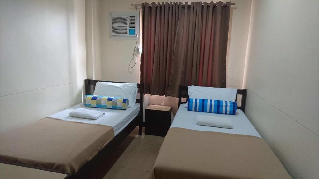 Calamba Pension Plaza - Housity