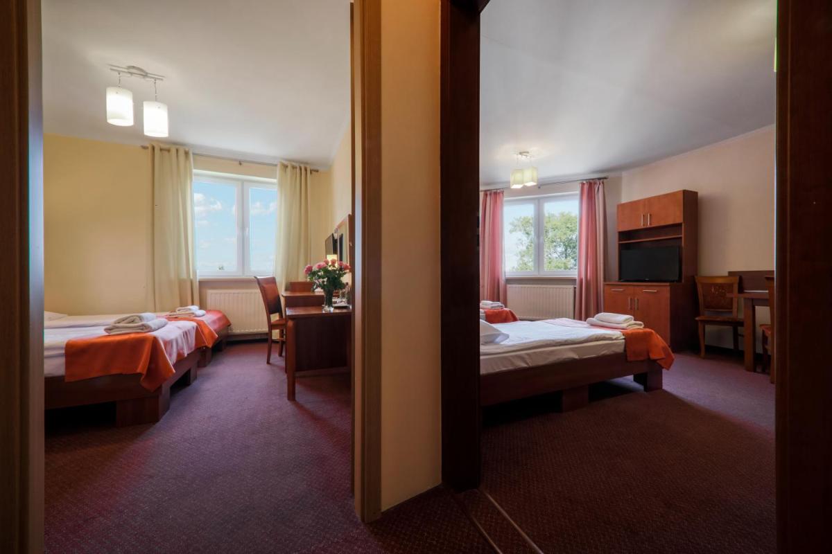 Hotel Restauracja Leliwa - Housity